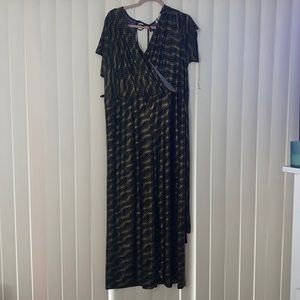 Christmas or NYE SHORT SLEEVE JUMPSUIT WITH TIE BACK SIZE 2X